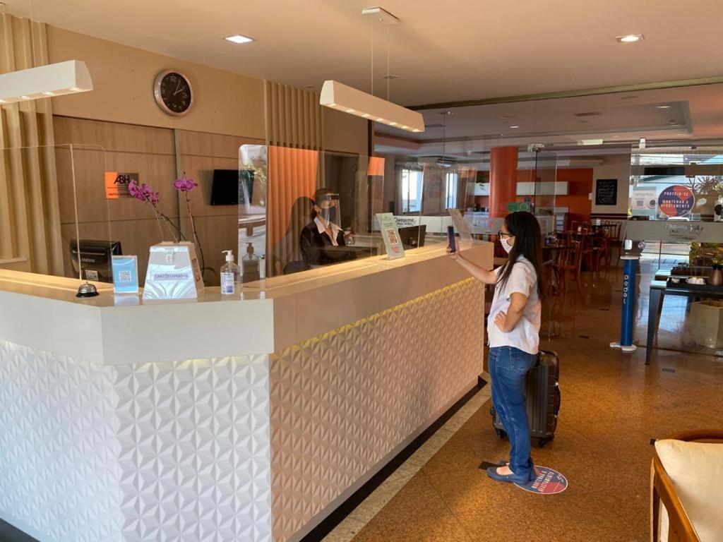 Champagnat Praia Hotel Vila Velha  Kültér fotó