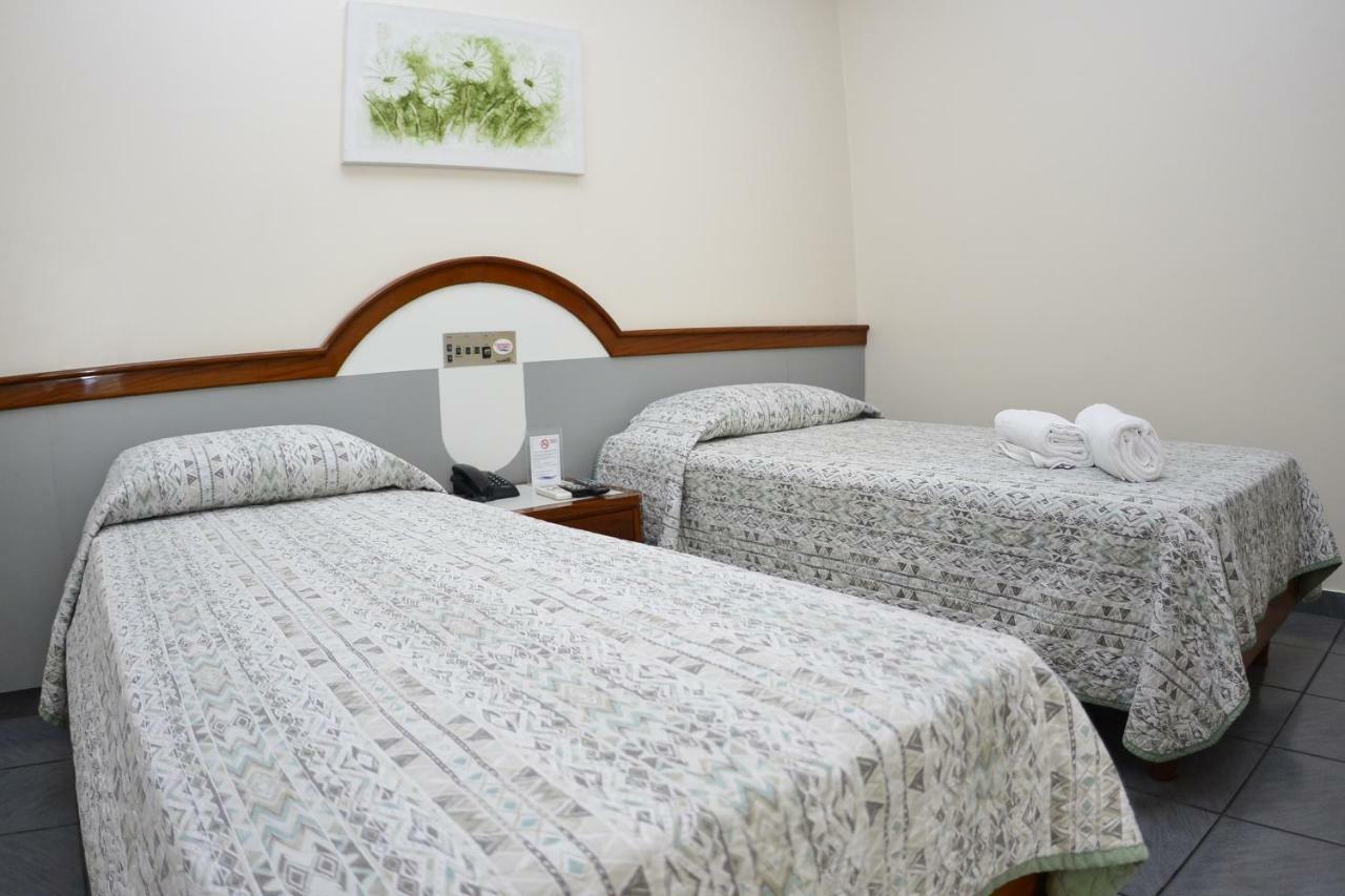 Champagnat Praia Hotel Vila Velha  Kültér fotó